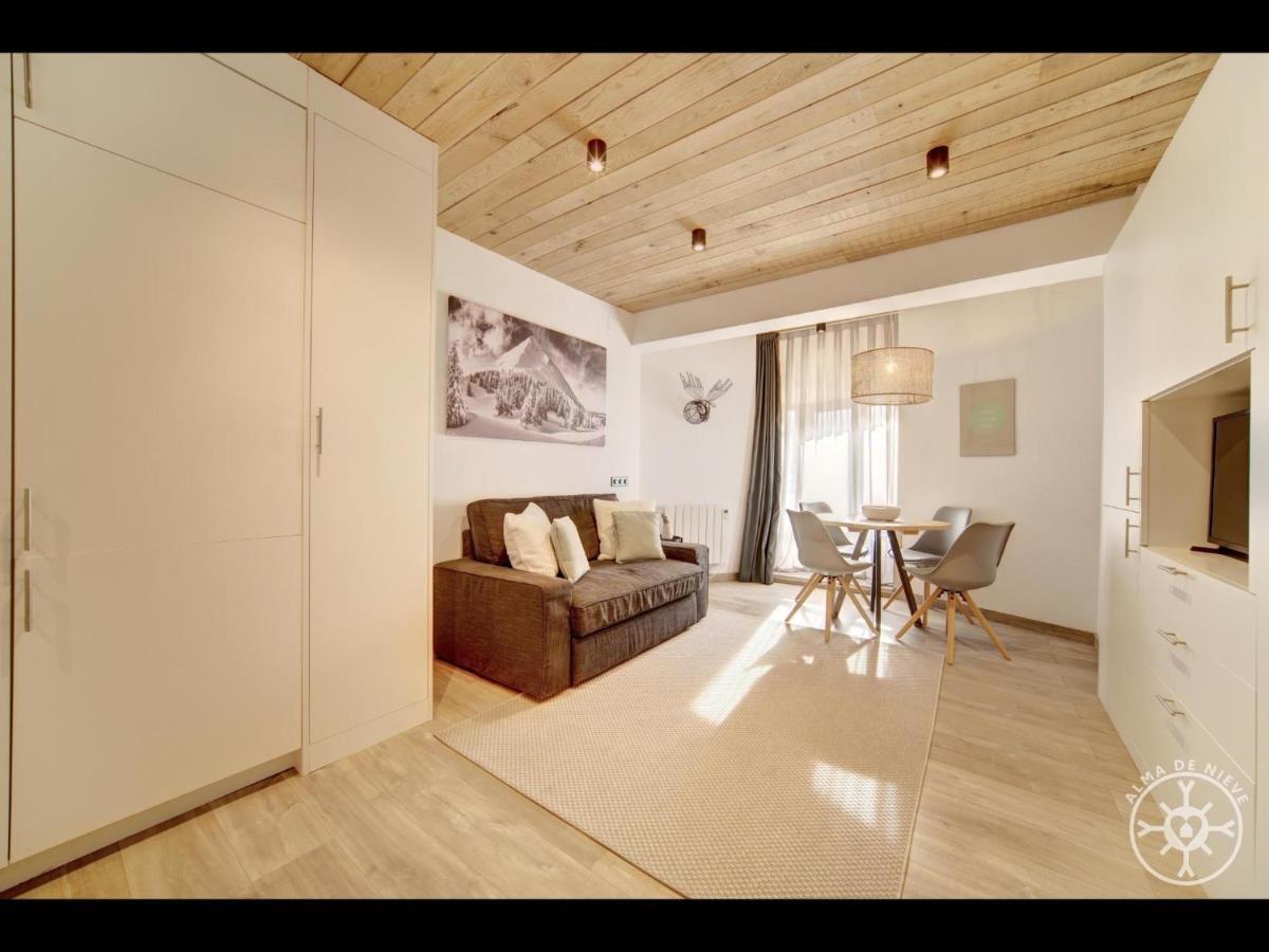 Audeth De Alma De Nieve Apartman Vielha Kültér fotó