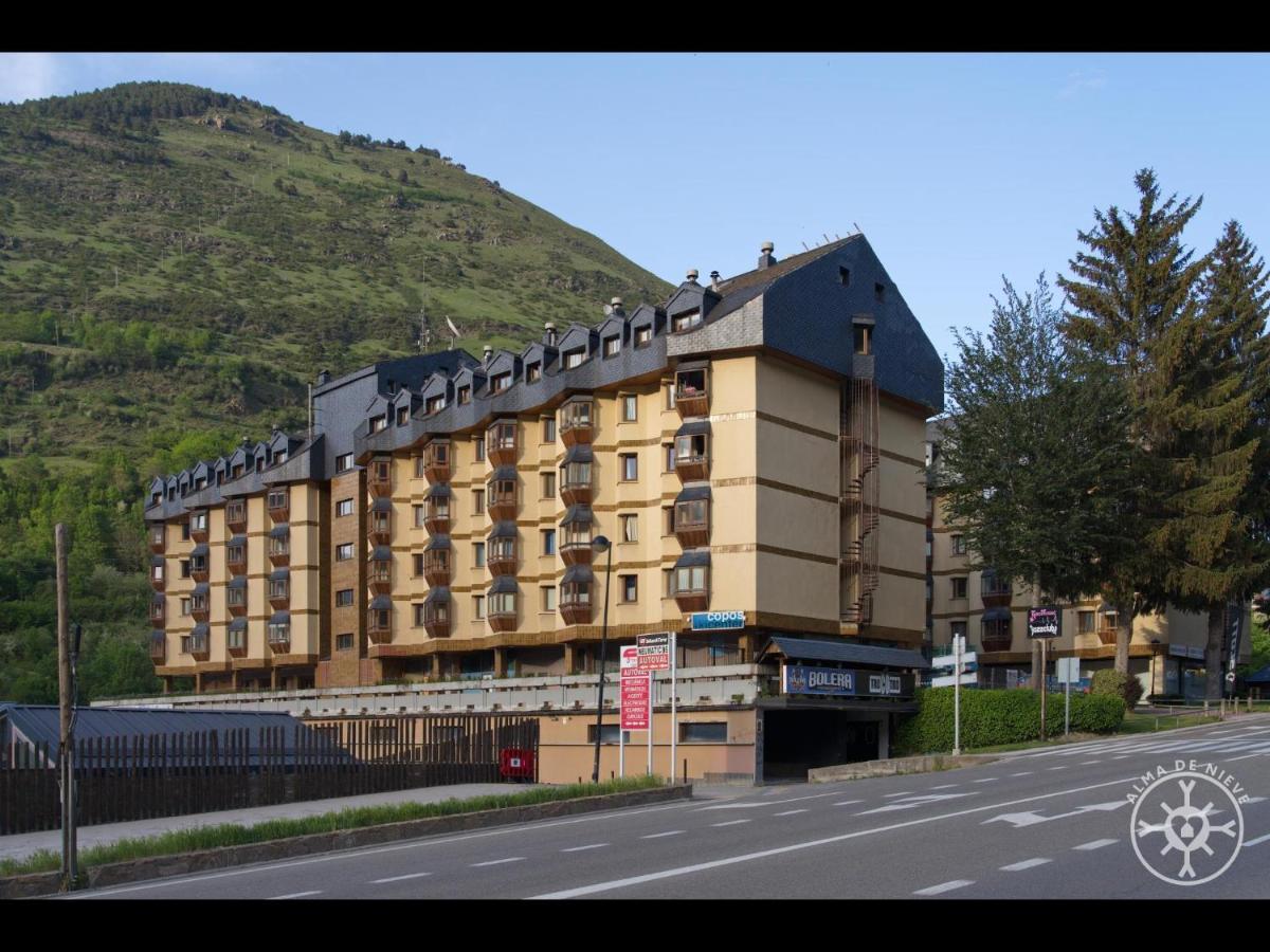 Audeth De Alma De Nieve Apartman Vielha Kültér fotó