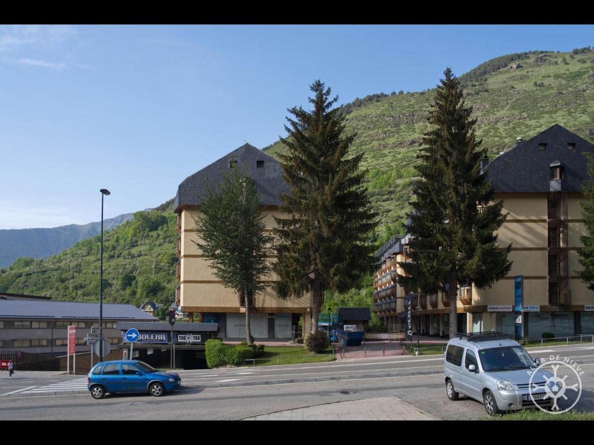Audeth De Alma De Nieve Apartman Vielha Kültér fotó